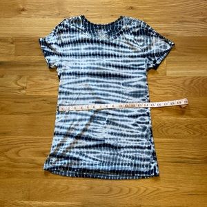 Time and Tru T-shirt Tie Dye very soft